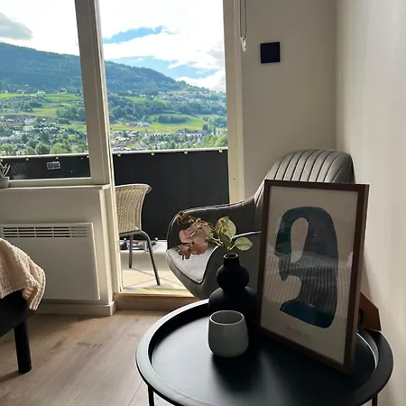 Luxury Balcony River View - Heart Of Lägenhet Voss